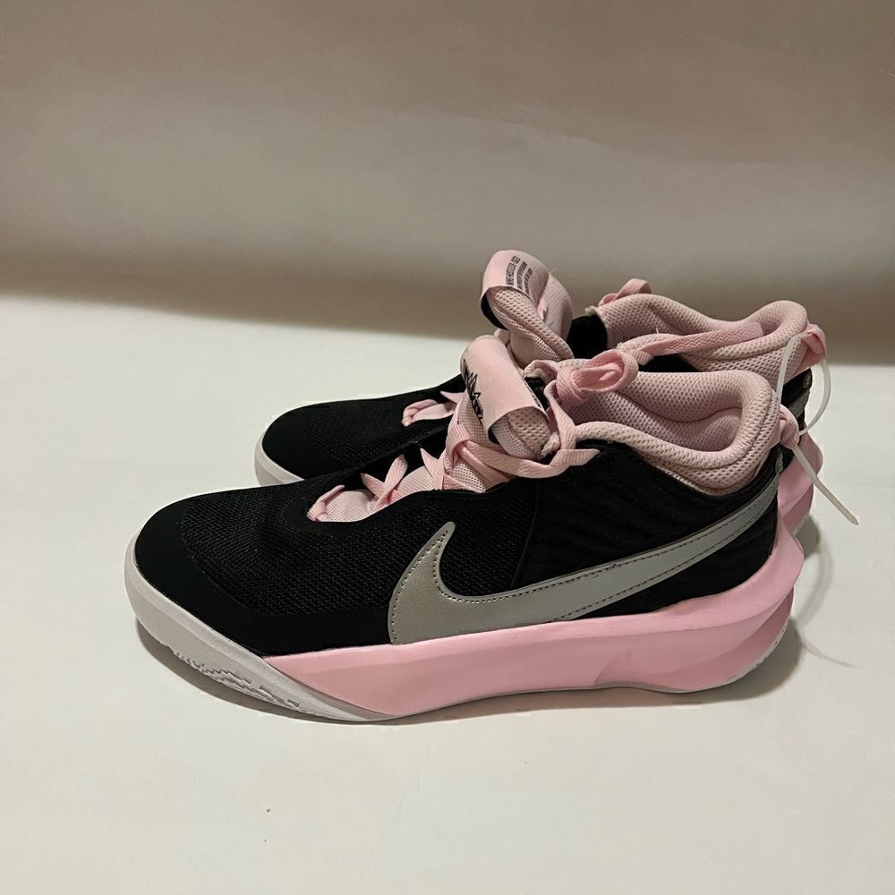 Nike Team Hustle D Shoes size 6y